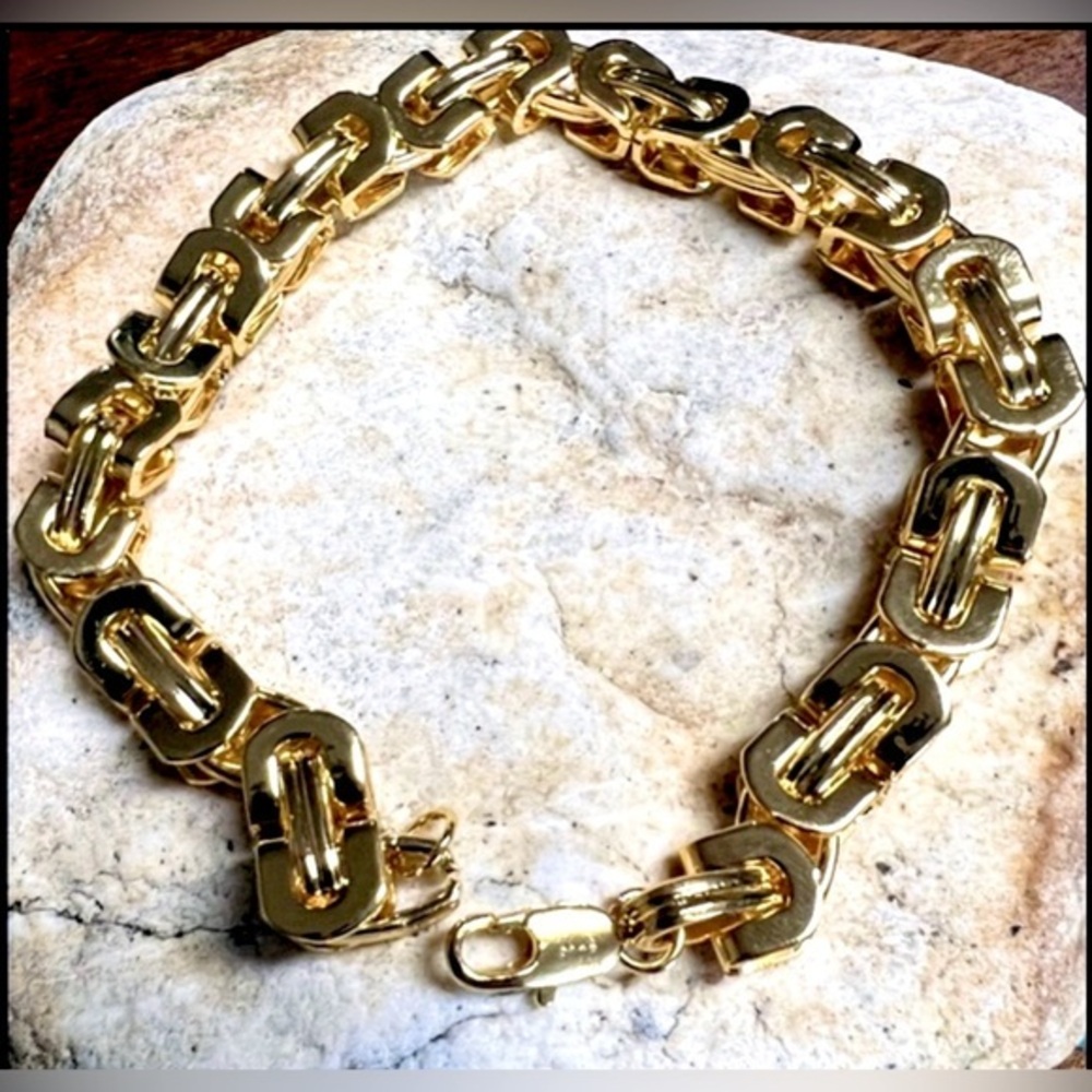 - 18k Gold Chain 9” inch Byzantine Style Link Bracelet stamped authentic